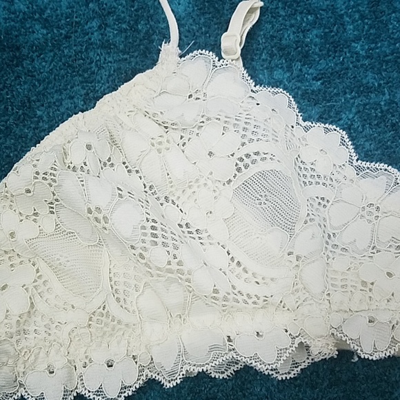 Lacy bralette - Picture 2 of 3